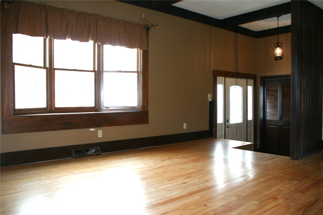 410 Menasha Avenue E Property Photo 14
