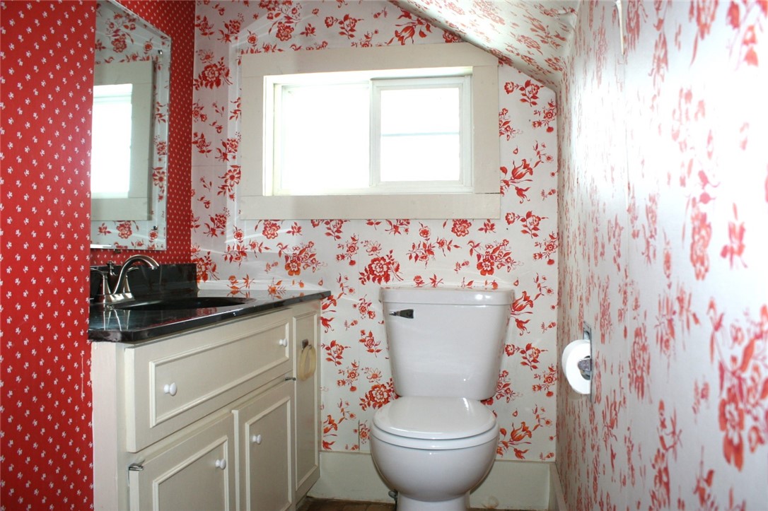 410 Menasha Avenue E Property Photo 18