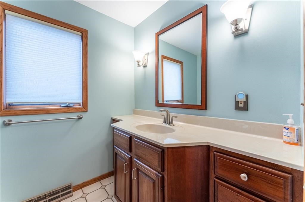 614 Westwood Drive Property Photo 16
