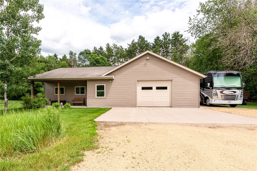 8201 Nine Mile Creek Road Property Photo 4