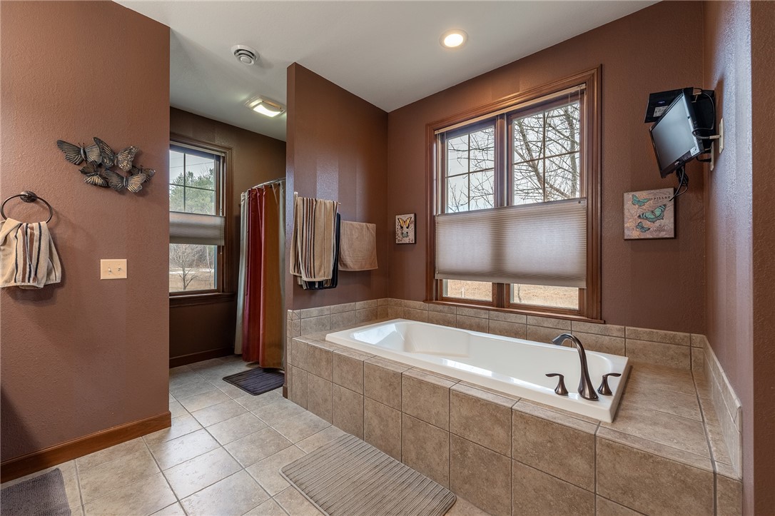 8201 Nine Mile Creek Road Property Photo 16