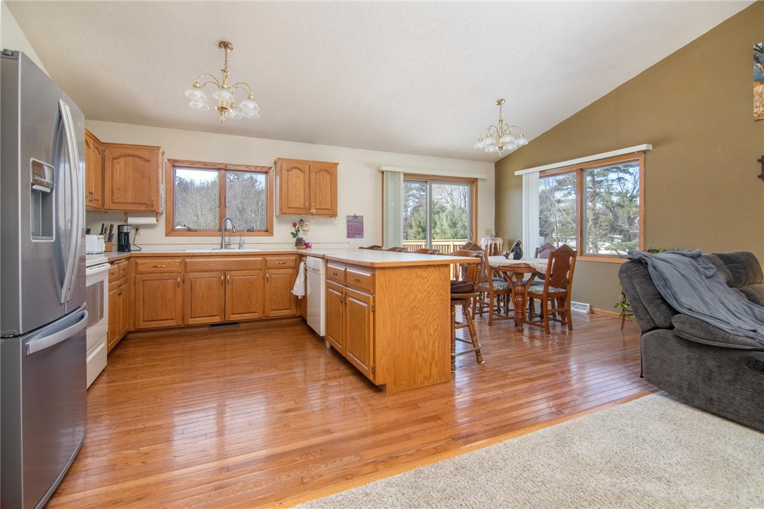 1349 64th Street Property Photo 3