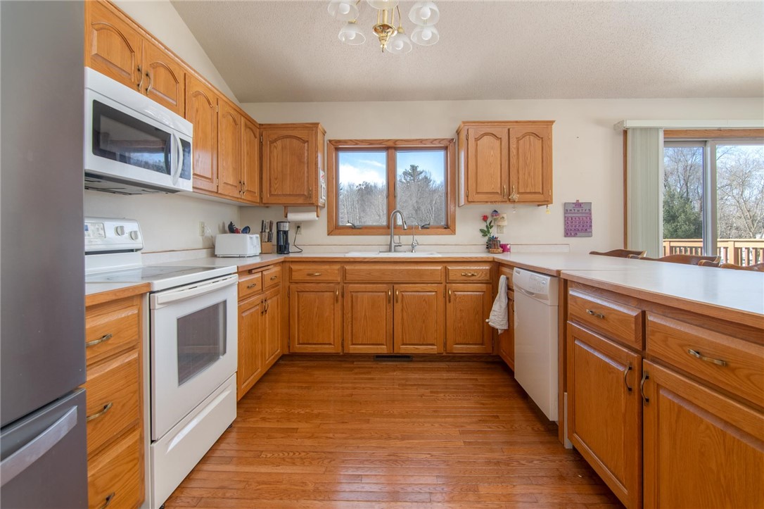 1349 64th Street Property Photo 4