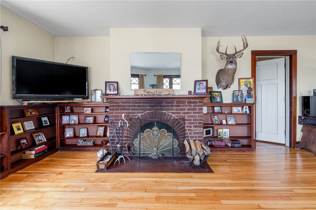 220 Dwight Street Property Photo 8