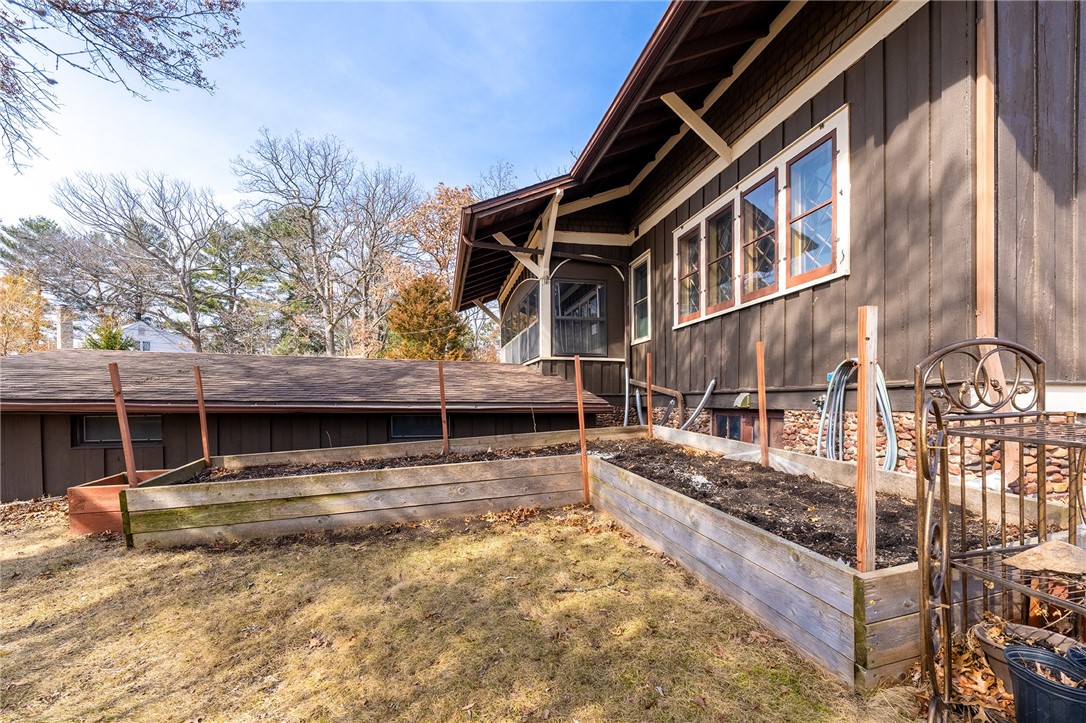 220 Dwight Street Property Photo 31