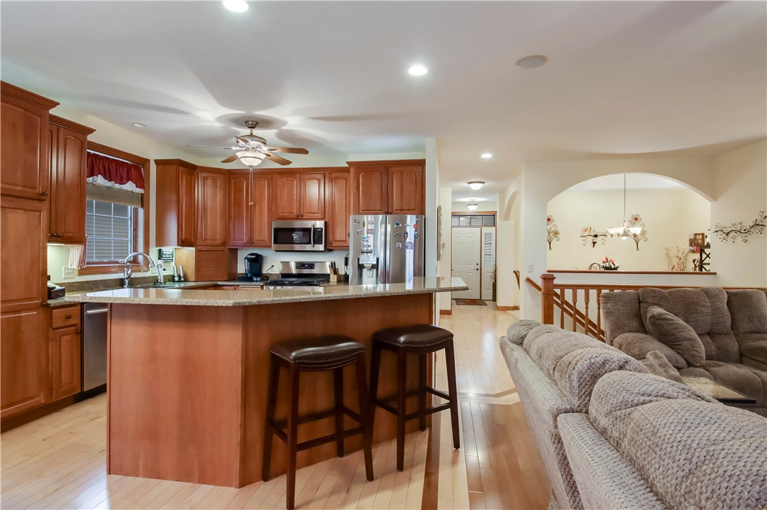 3014 Putnam Glen Property Photo 4