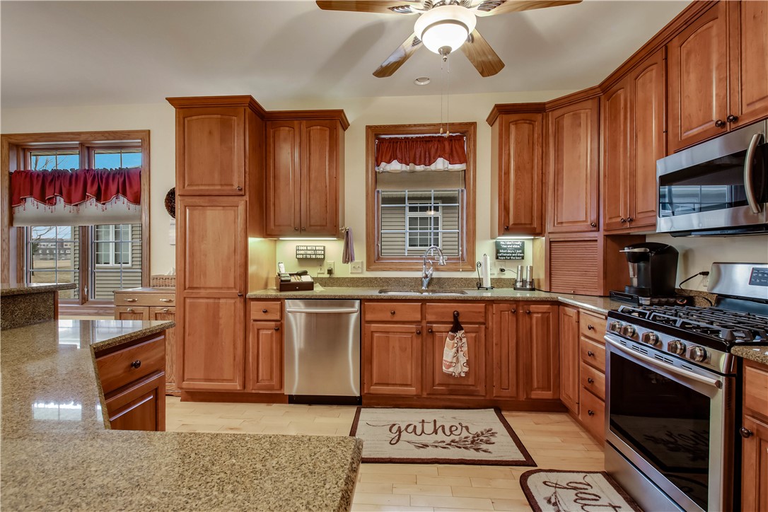 3014 Putnam Glen Property Photo 5