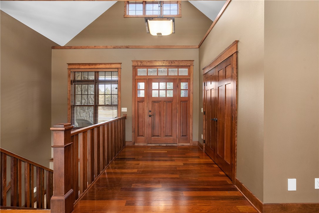 650 Foxmoor Lane Property Photo 4