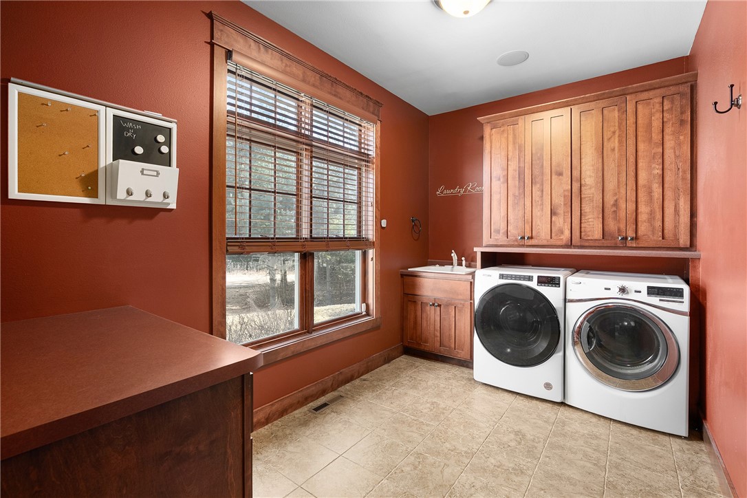 650 Foxmoor Lane Property Photo 24