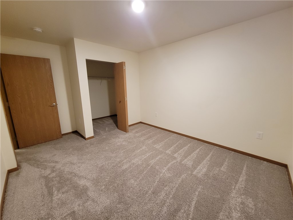 740 Northern Meadows Parkway 103 Property Photo 6