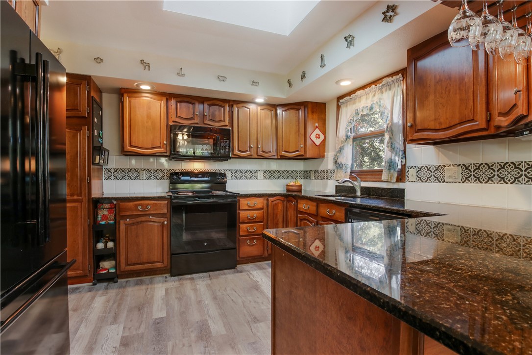 13577 95th Avenue Property Photo 2