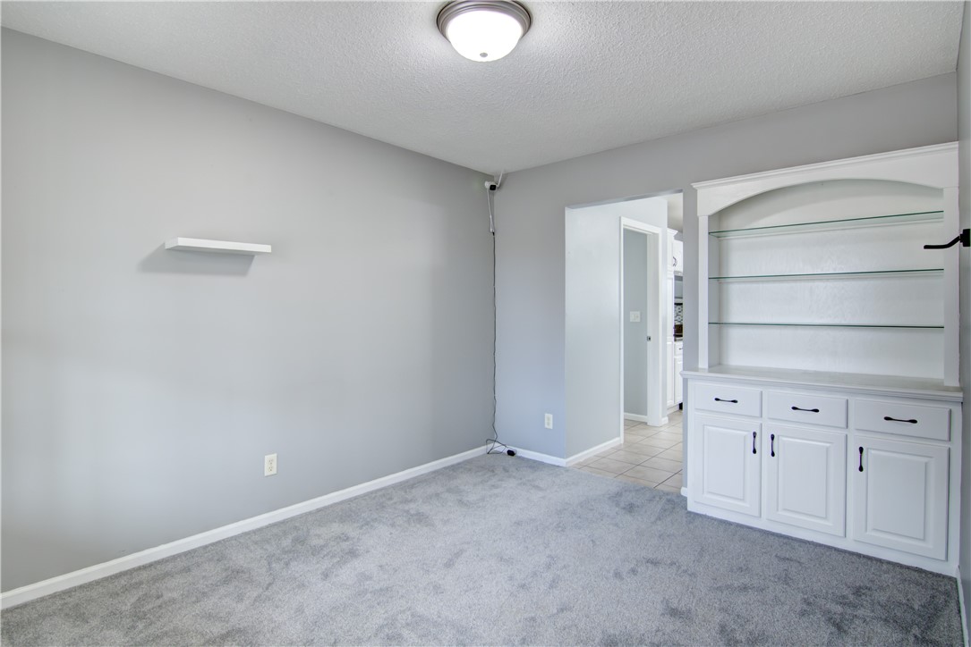 1027 Willow Green Circle Property Photo 16