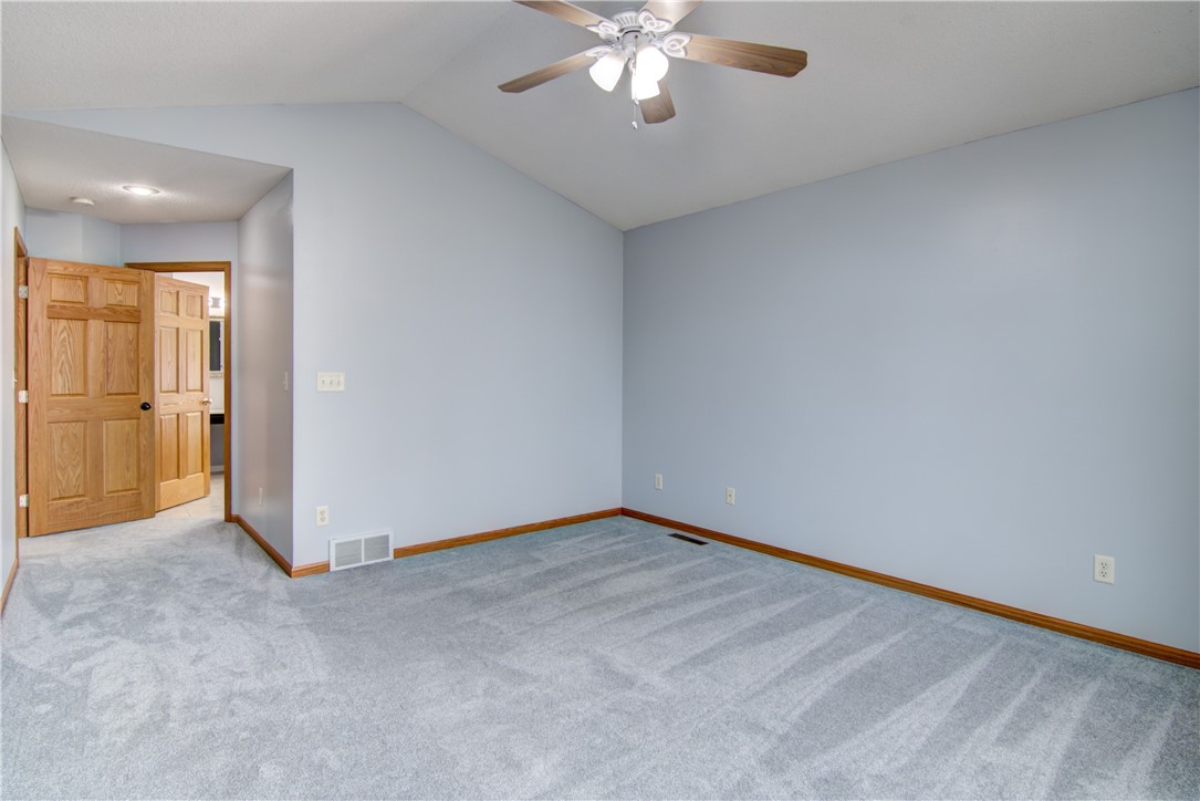 1027 Willow Green Circle Property Photo 19