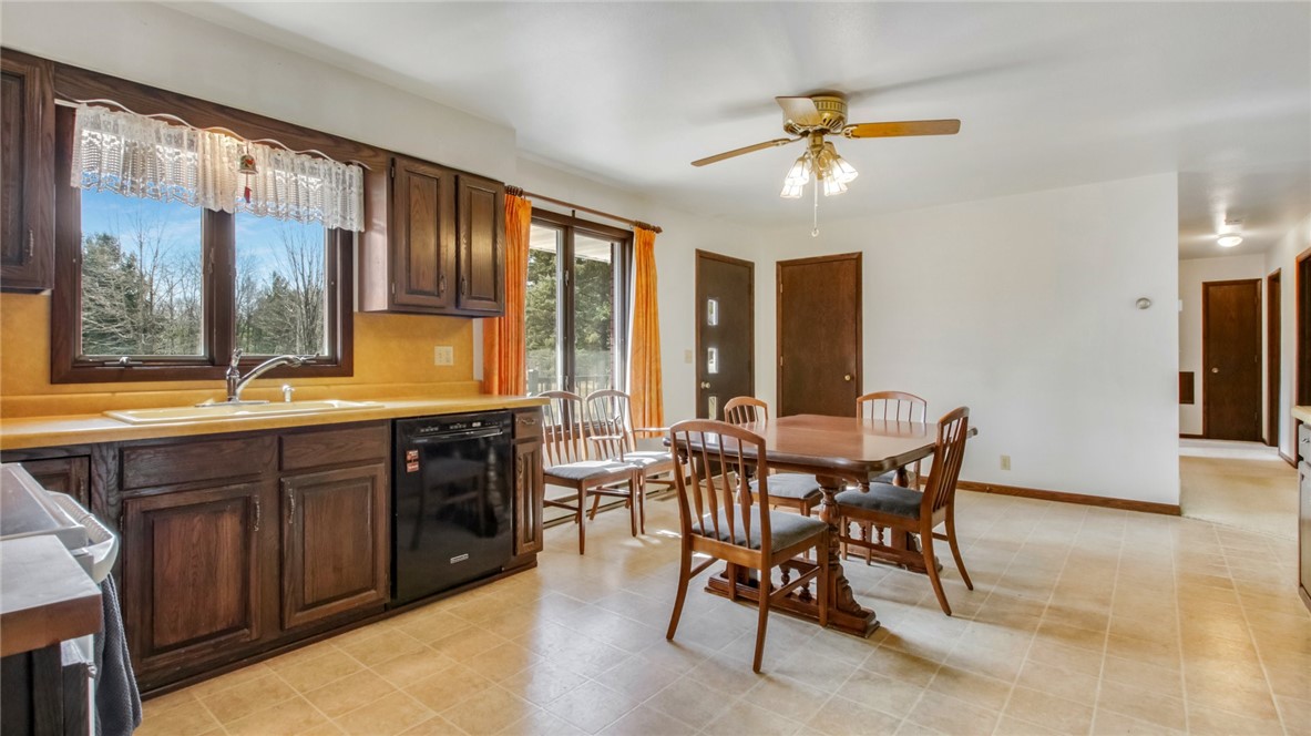 3102 Driftwood Lane Property Photo 7