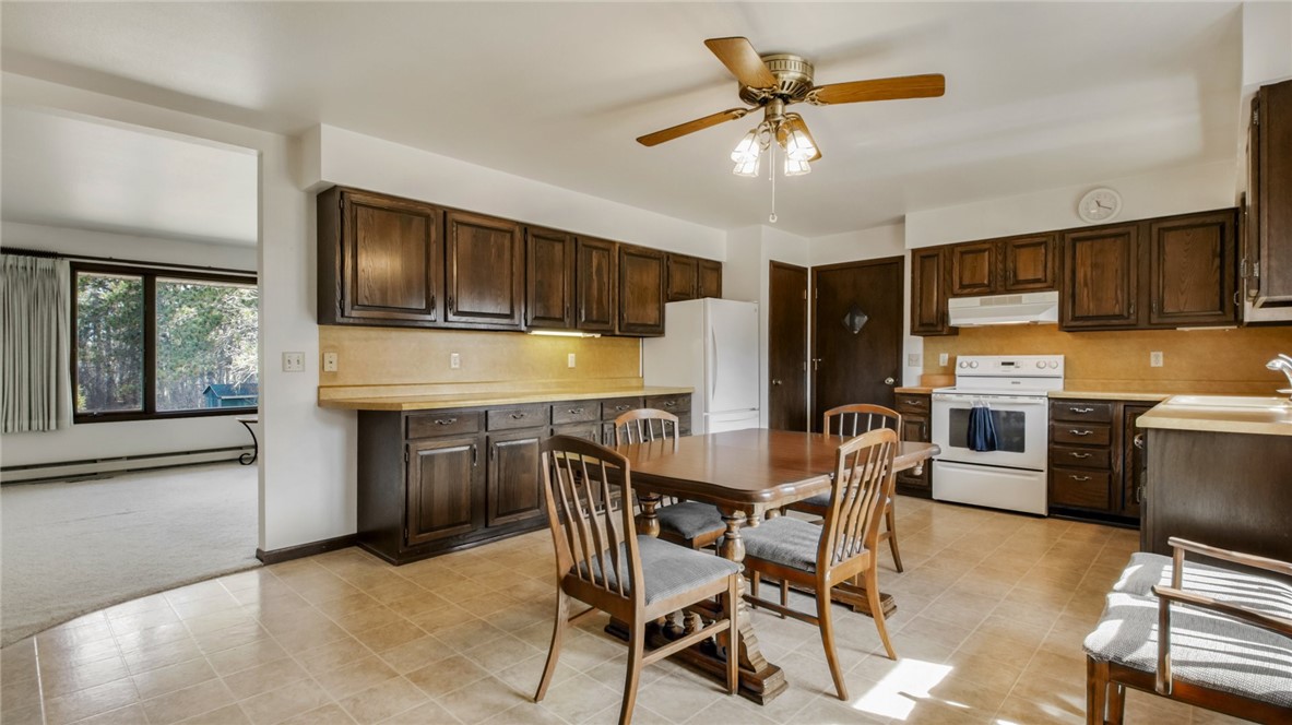 3102 Driftwood Lane Property Photo 9
