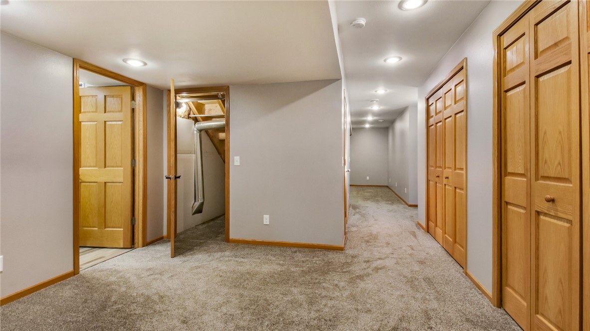 908 Bluff View Circle Property Photo 28