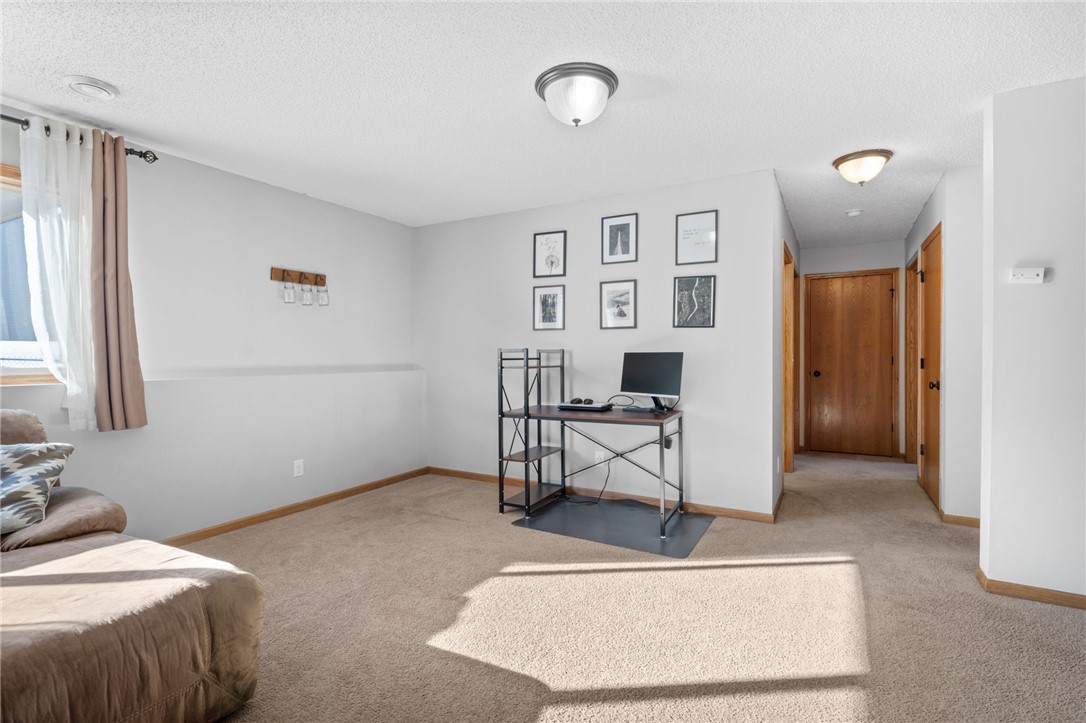 15 Nicholas Way Property Photo 28