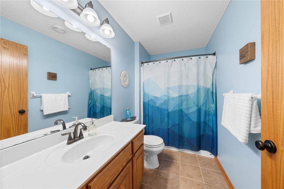 15 Nicholas Way Property Photo 30