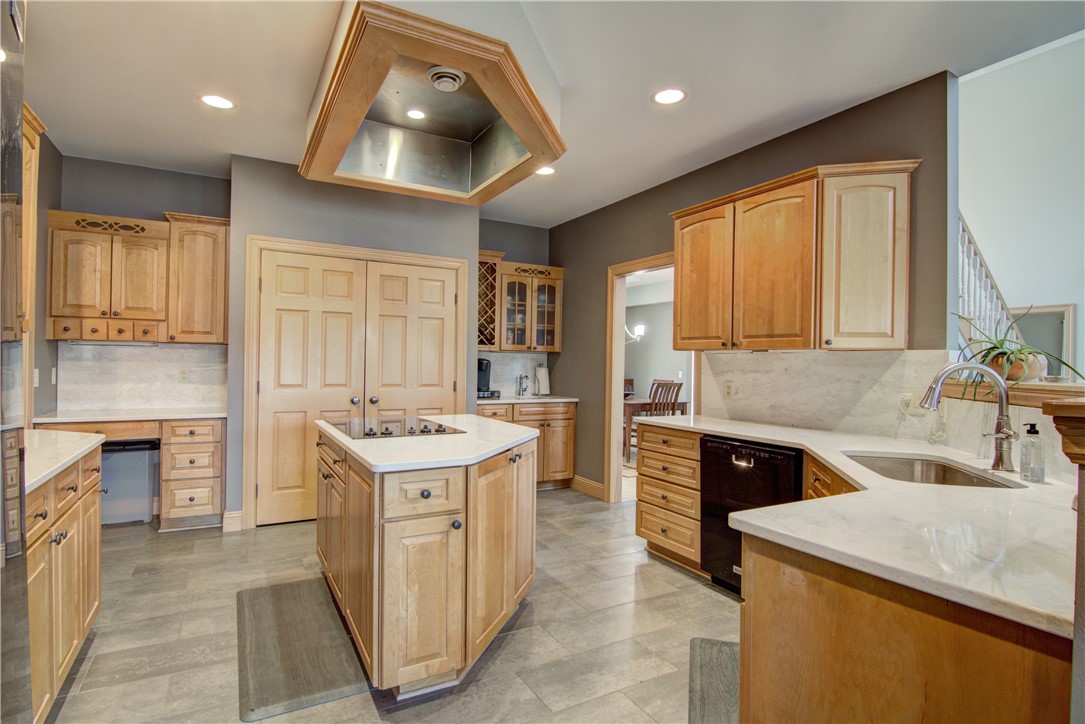5720 Wild Rose Lane Property Photo 7