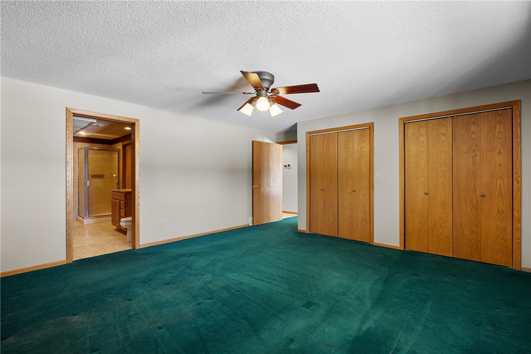 62 20 1/2 Avenue Property Photo 24