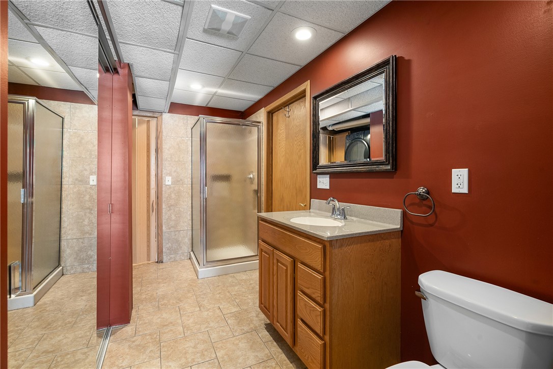 62 20 1/2 Avenue Property Photo 25
