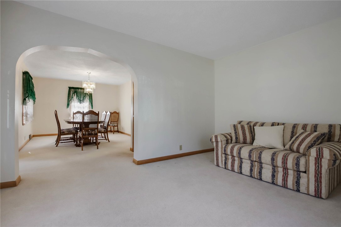 510 E Washington Street Property Photo 11