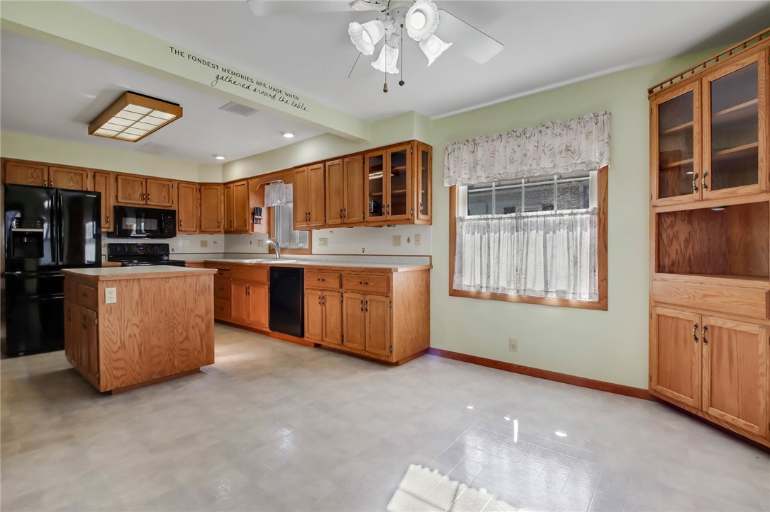 510 E Washington Street Property Photo 14