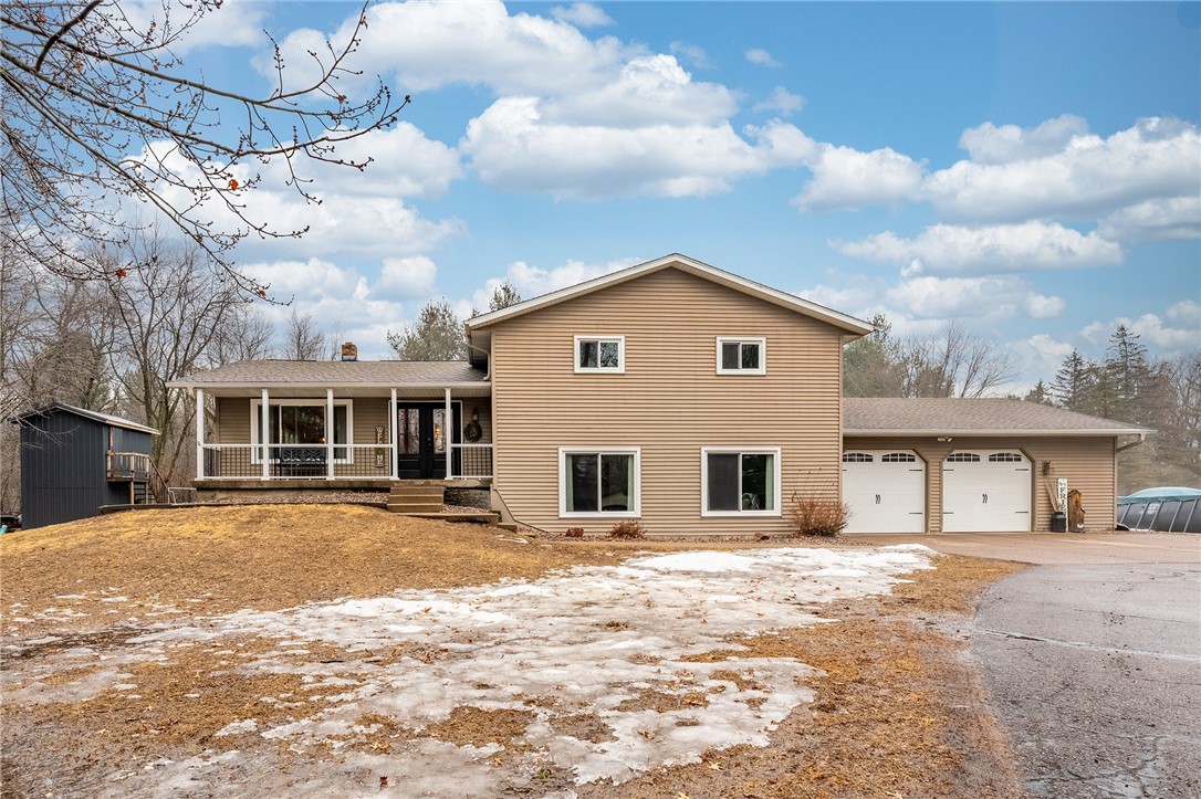 6572 194th Street Property Photo 1