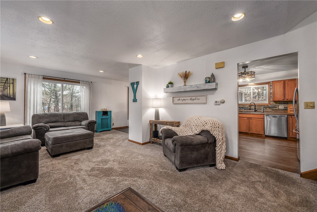 6572 194th Street Property Photo 11