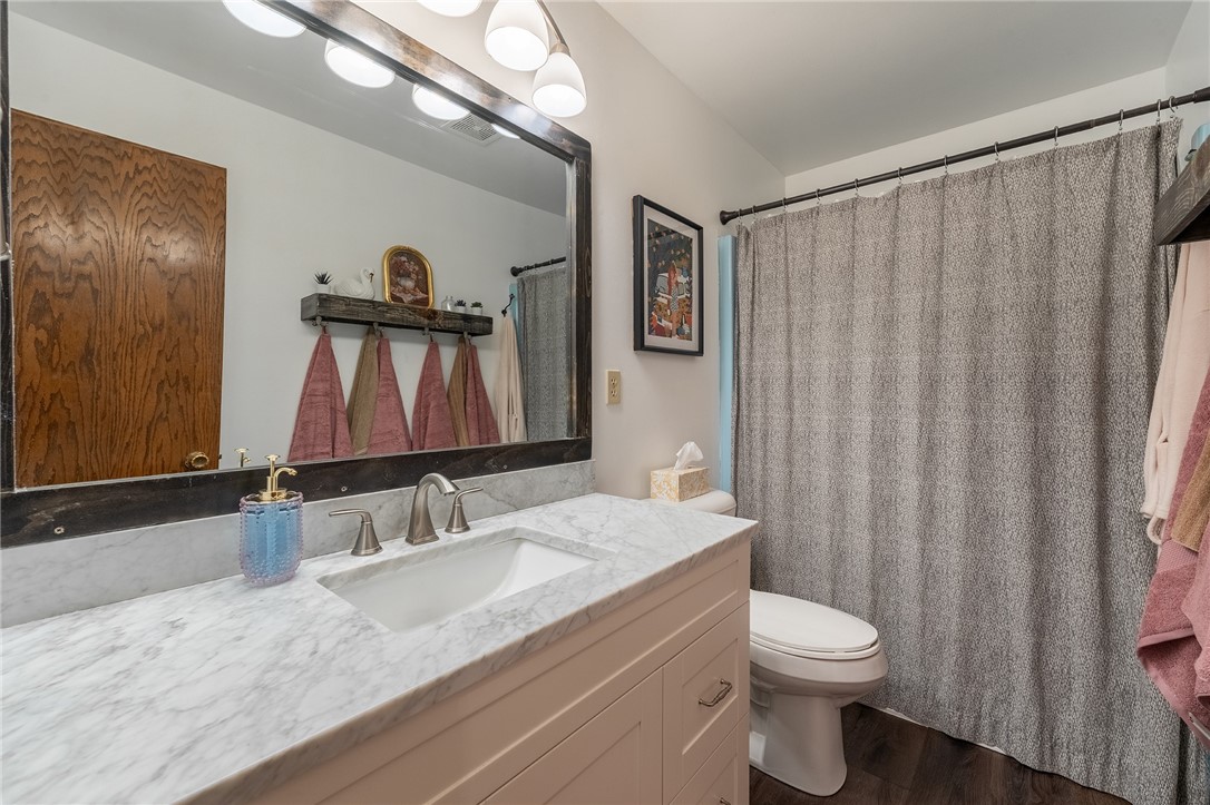 6572 194th Street Property Photo 13