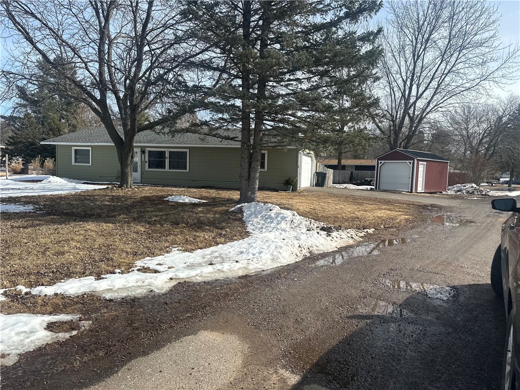 320 S 2nd Street Property Photo 1