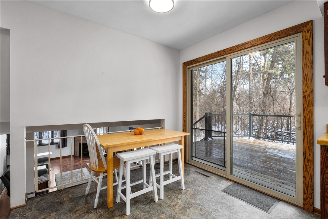 2214 Frona Place Property Photo 14