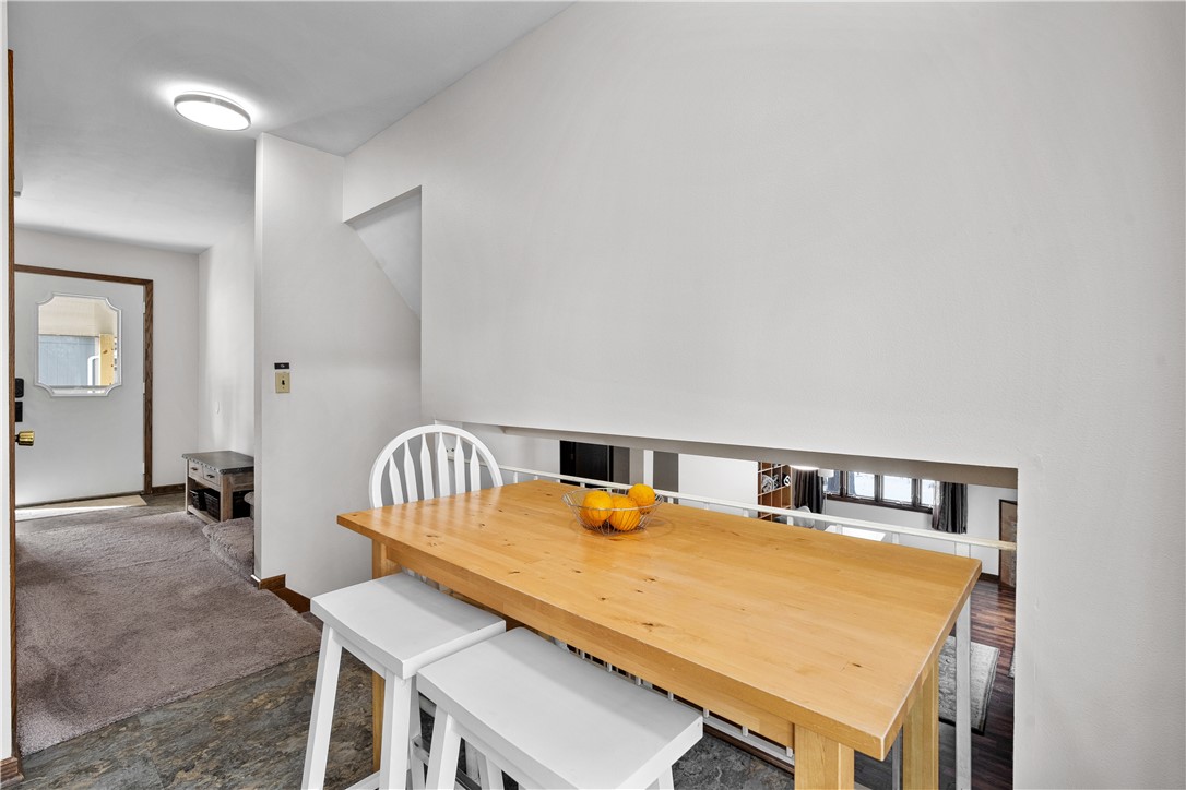 2214 Frona Place Property Photo 15