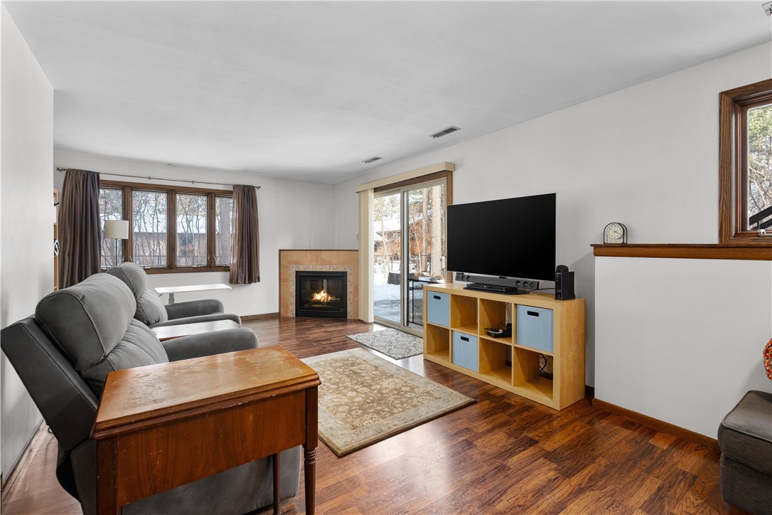 2214 Frona Place Property Photo 18