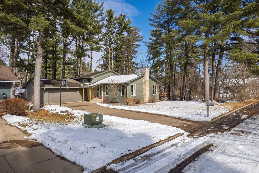 2214 Frona Place Property Photo 32
