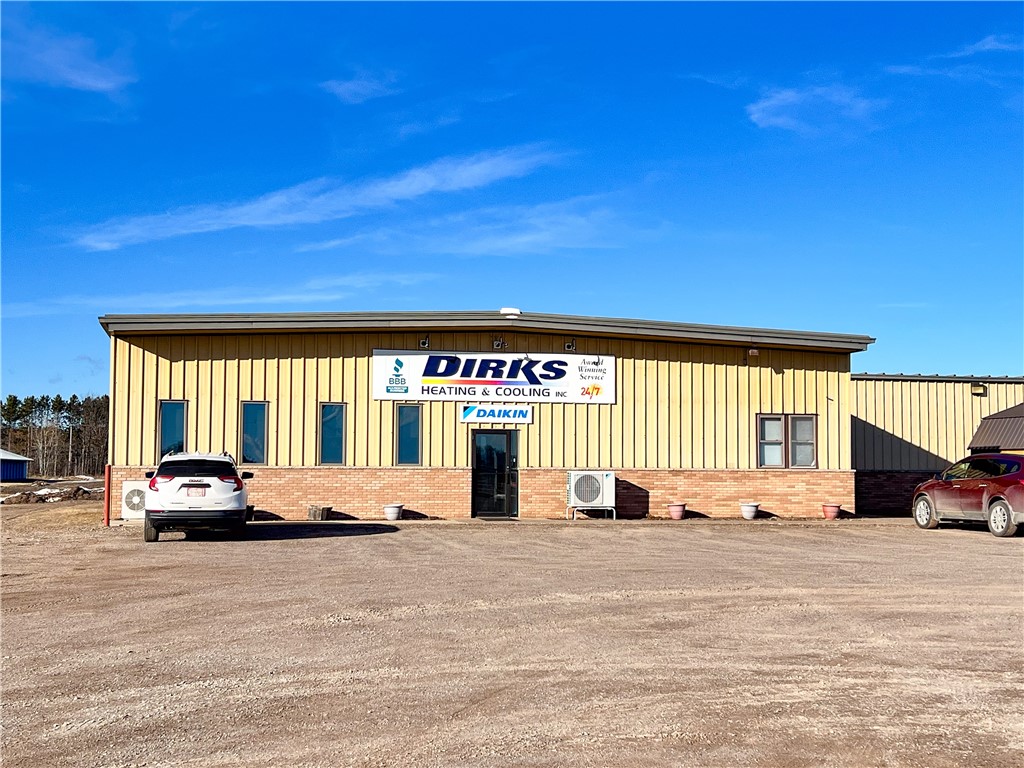 1658 Us Highway 8 Property Photo