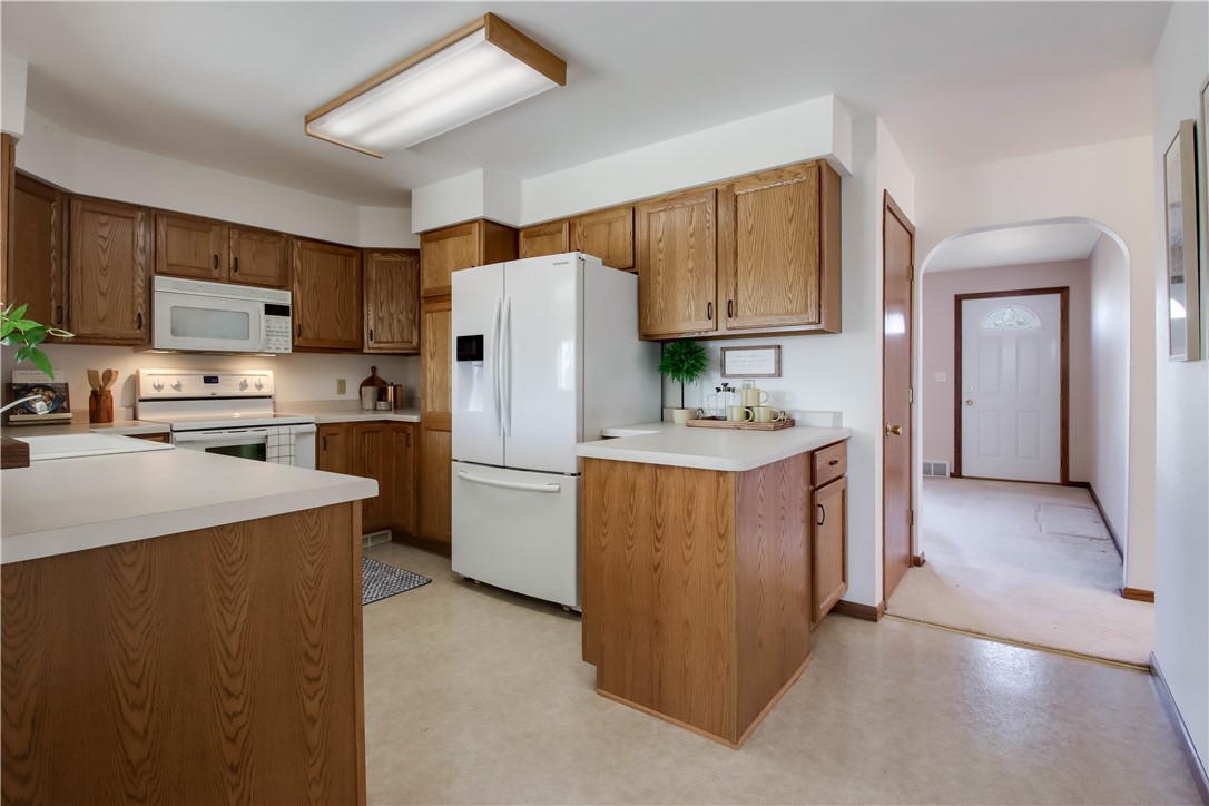 2423 Marquette Street Property Photo 10
