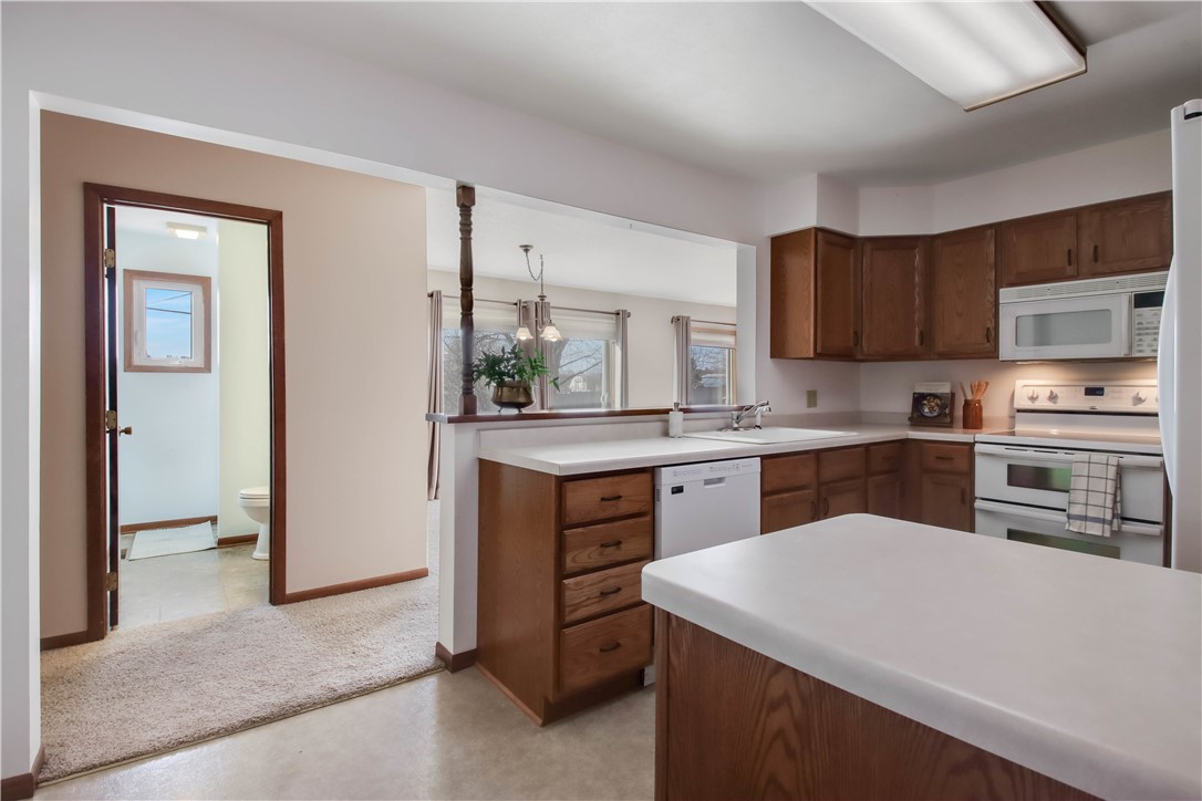 2423 Marquette Street Property Photo 11