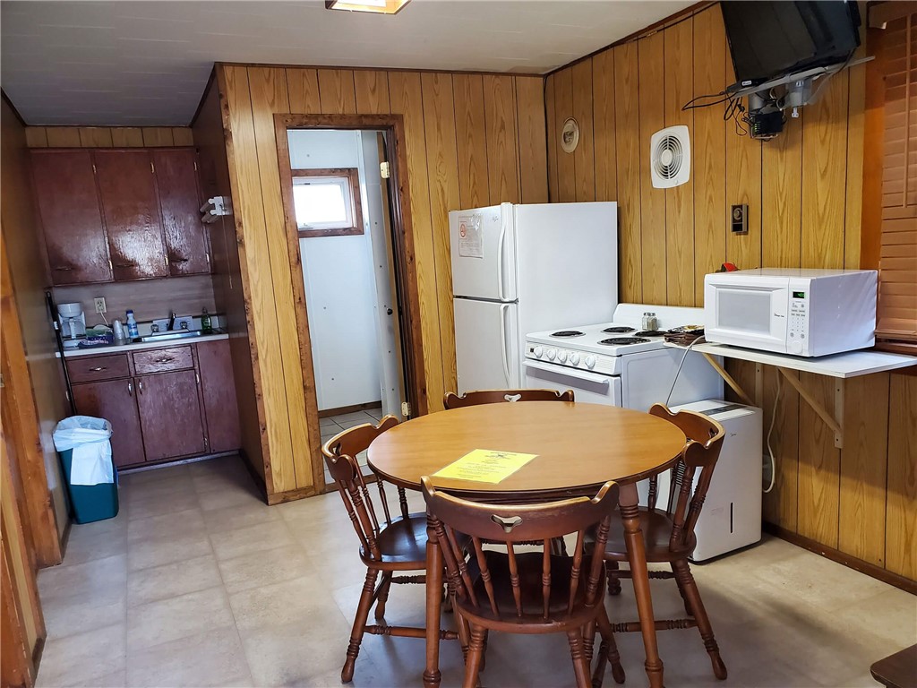 S1638 State Road 35 Property Photo 31