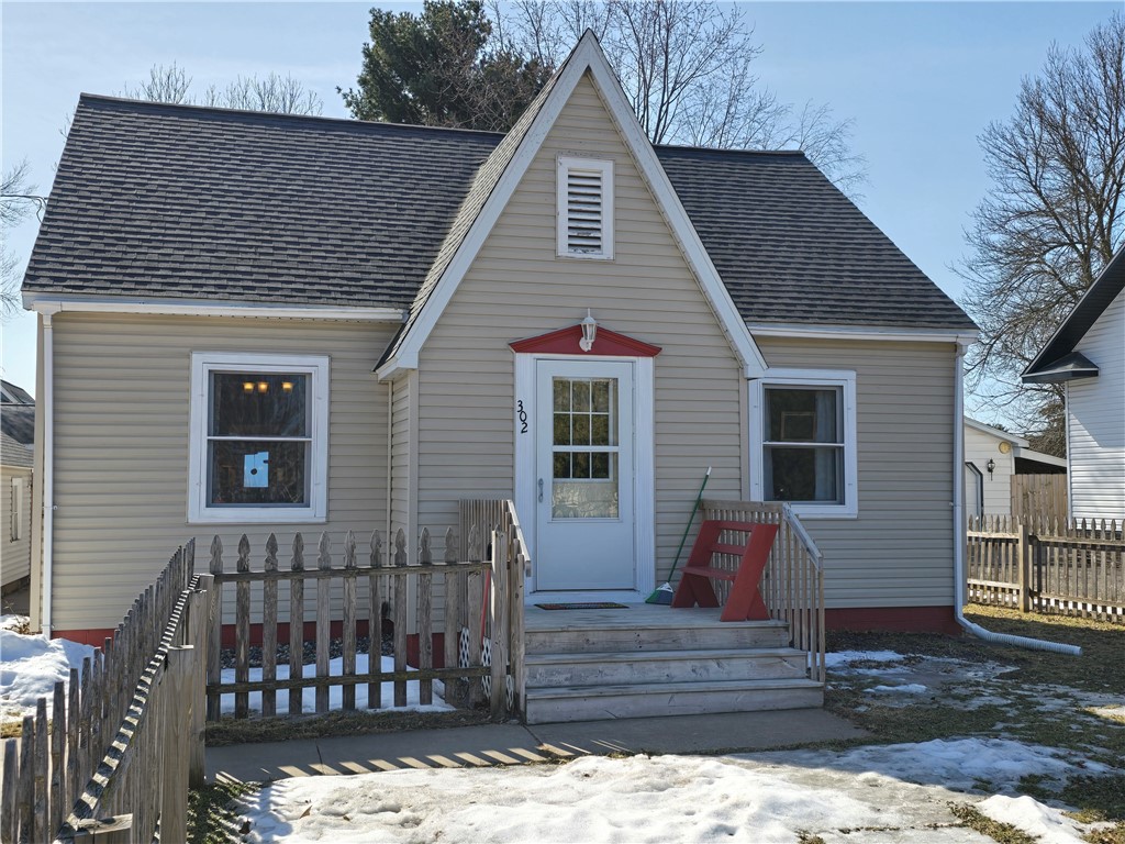 302 Wisconsin Avenue Property Photo