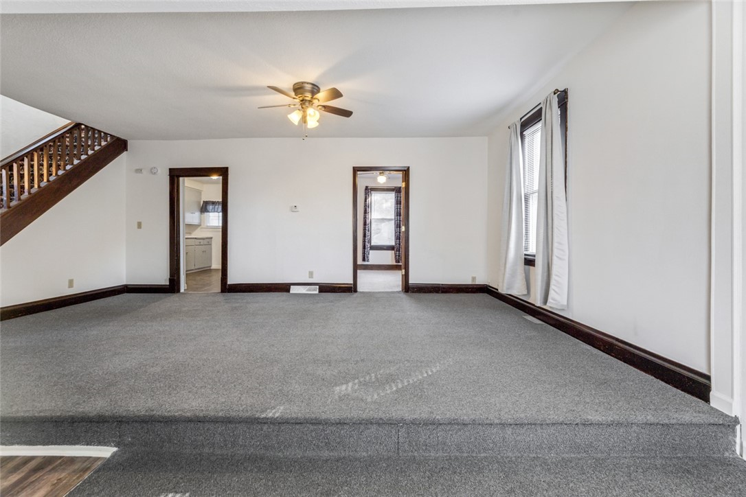 144 N Madison Street Property Photo 6