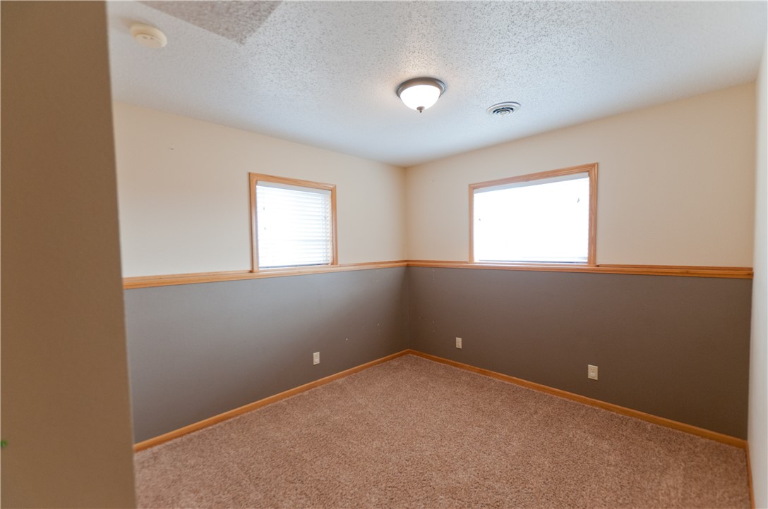 516 W 5th Street Property Photo 35