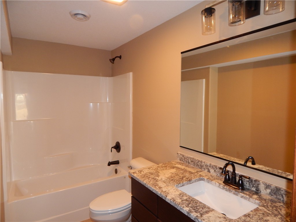 558 230th Street Property Photo 14