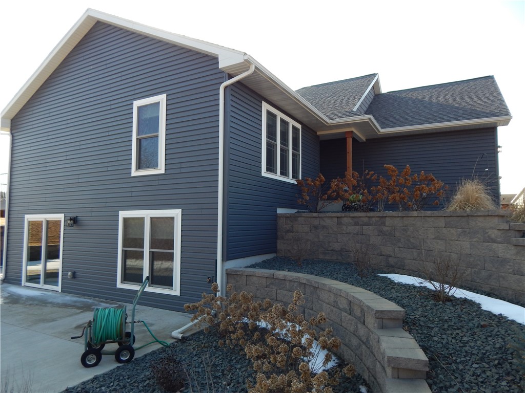 558 230th Street Property Photo 16