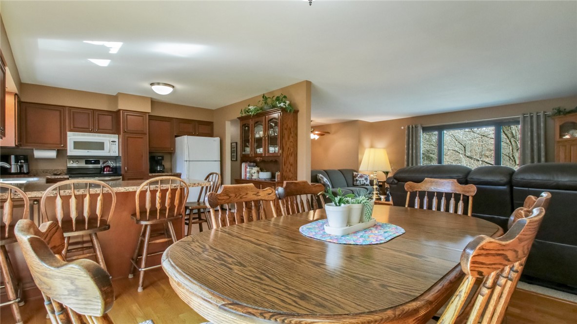 3009 Kern Drive Property Photo 3