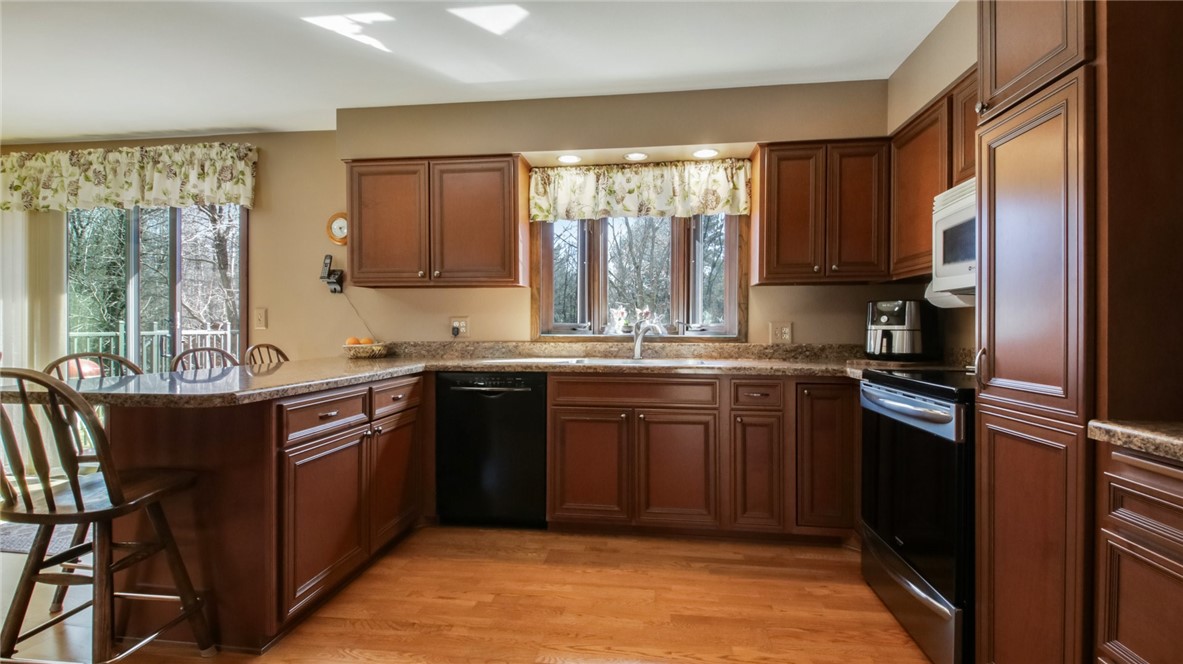 3009 Kern Drive Property Photo 4
