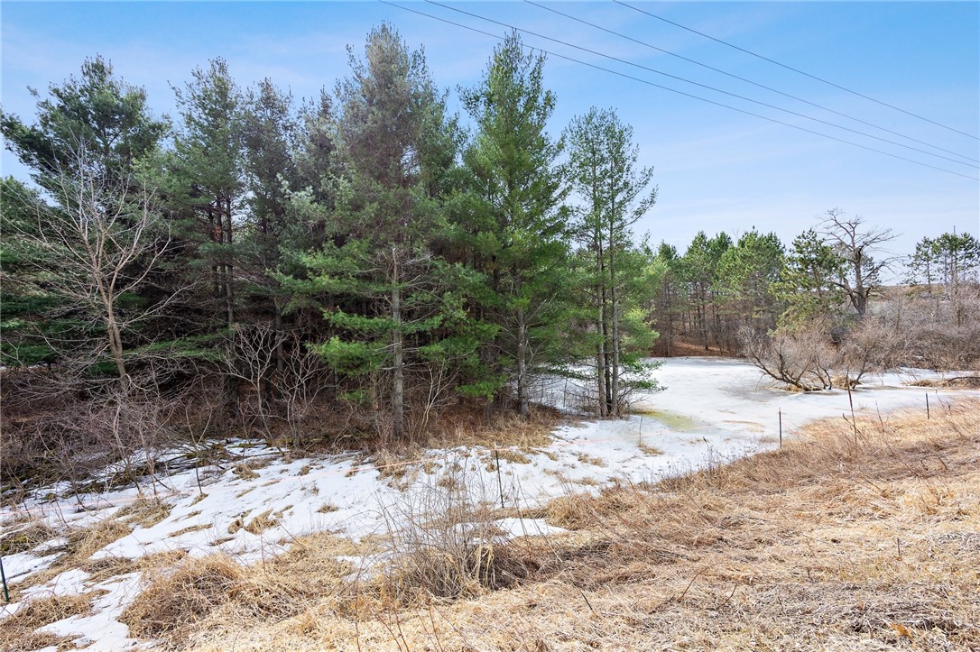 1598 240th Avenue Property Photo