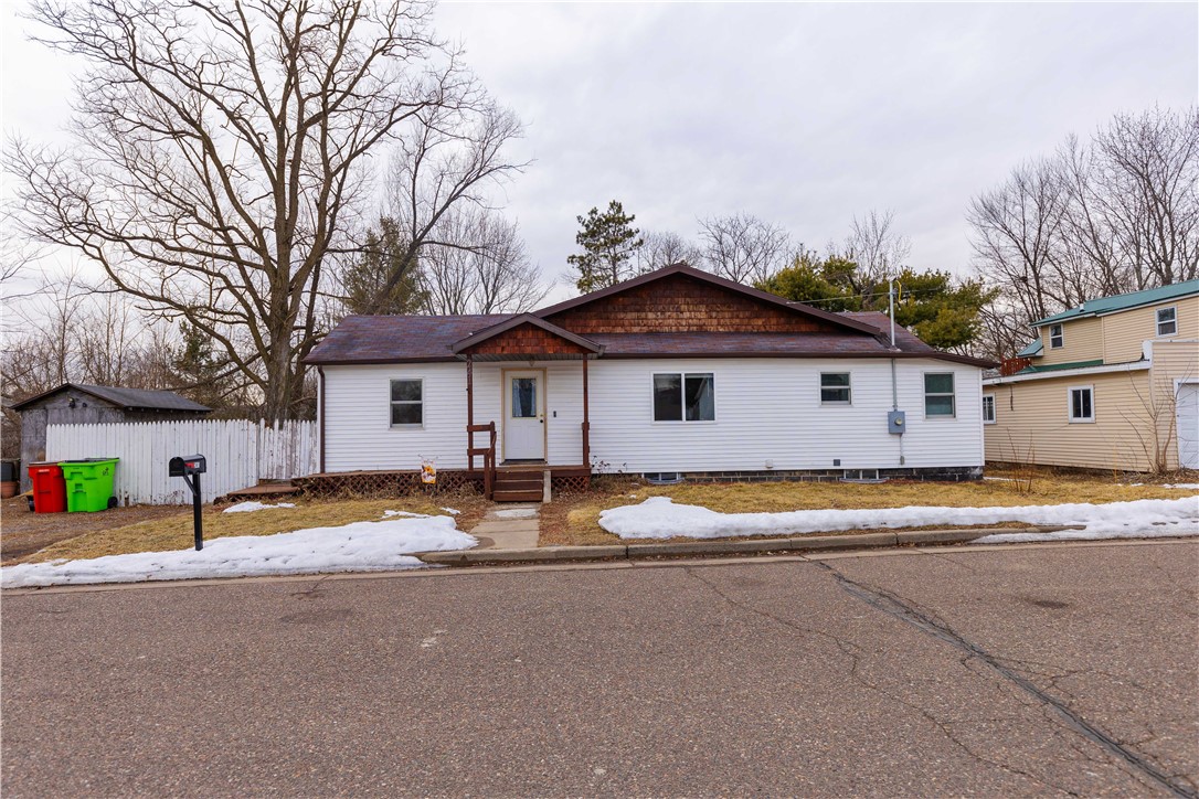 241 N Pine Street Property Photo