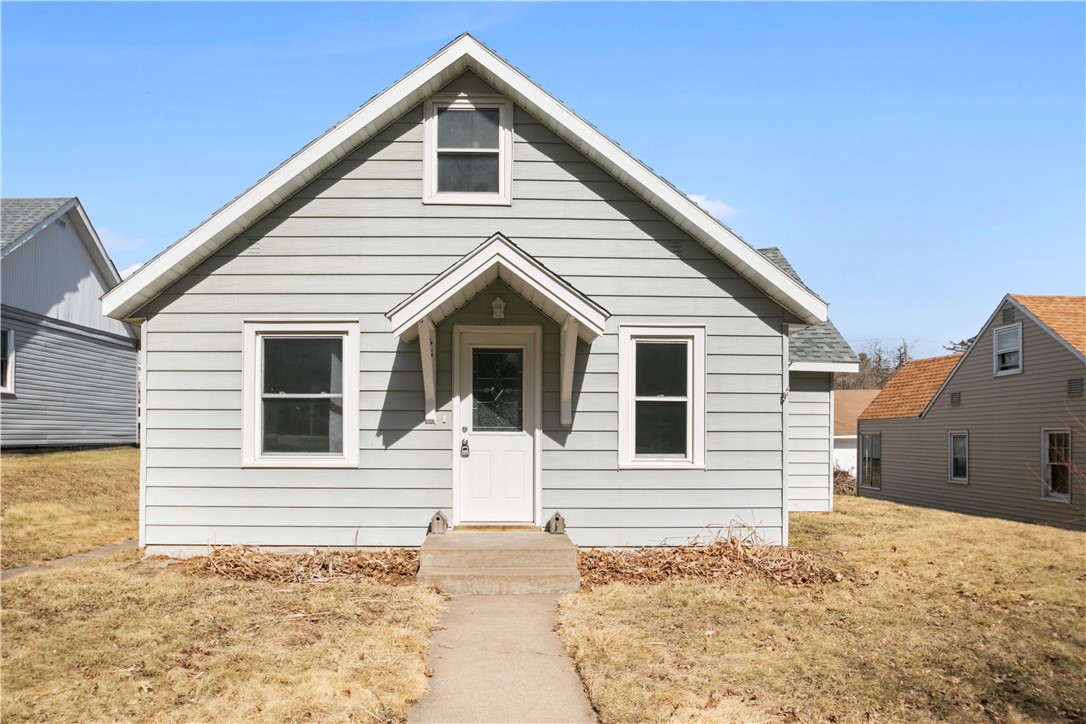 434 Maple Street Property Photo