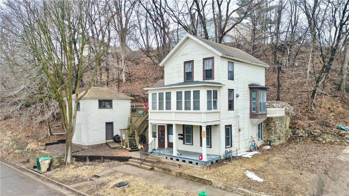 326 W Spring Street 1 & 2 Property Photo 2